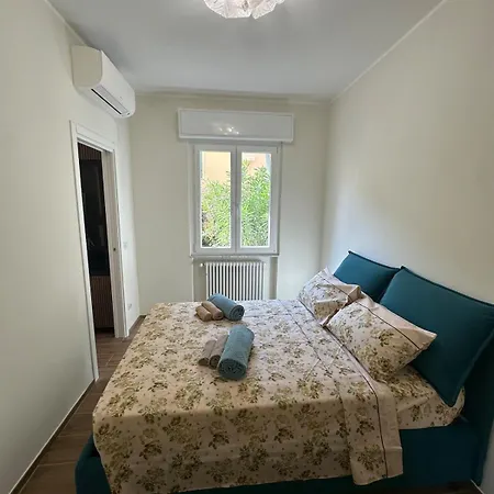 Bright Two-room With Garden Rapallo