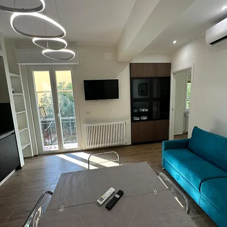 Apartamento Bright Two-room With Garden Rapallo