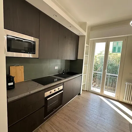 Bright Two-room With Garden *