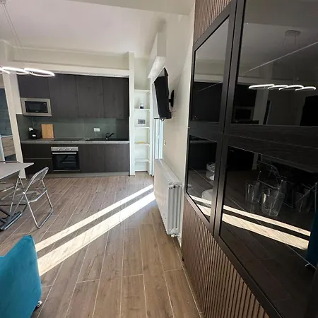 Apartamento Bright Two-room With Garden